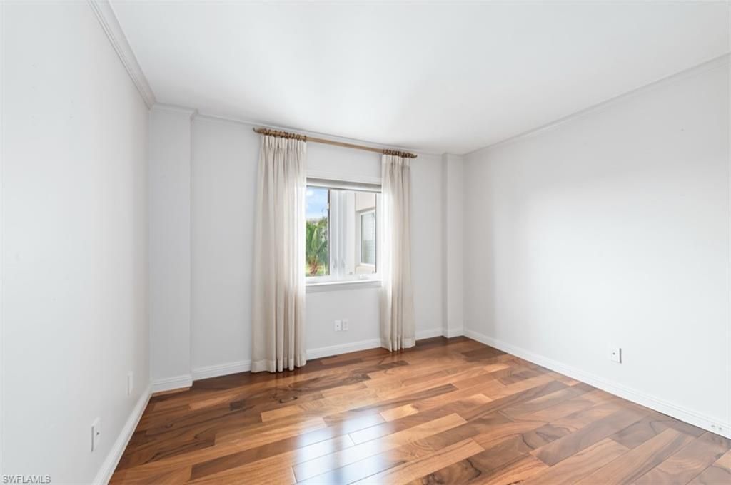 2170 Gulf Shore Blvd N, Unit 44E, Naples, FL 34102 Photo