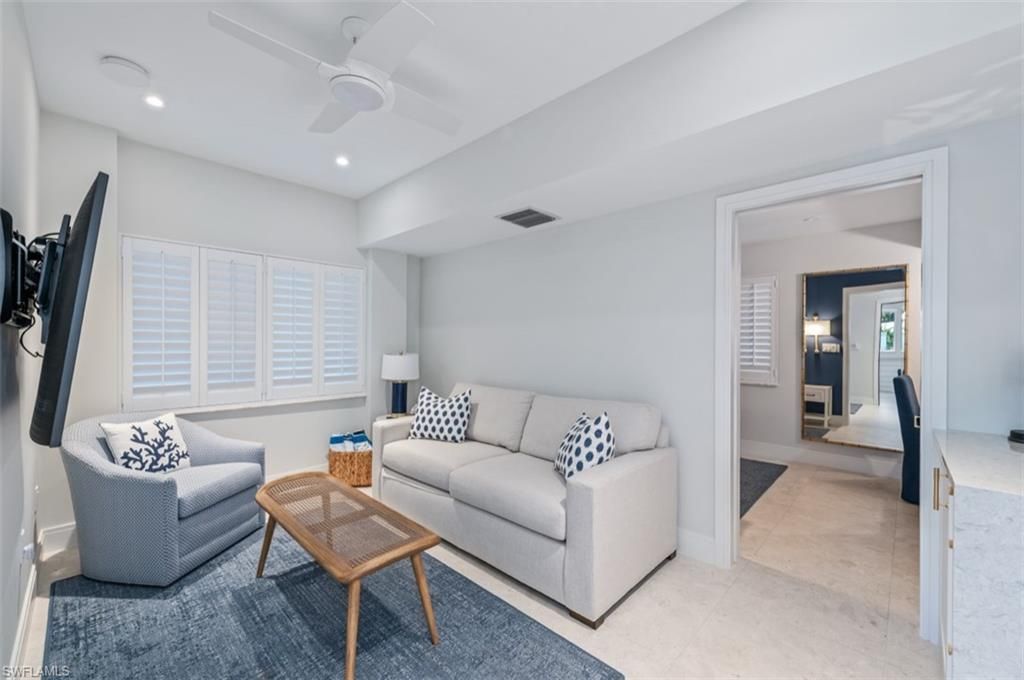 2170 Gulf Shore Blvd N, Unit 44E, Naples, FL 34102 Photo