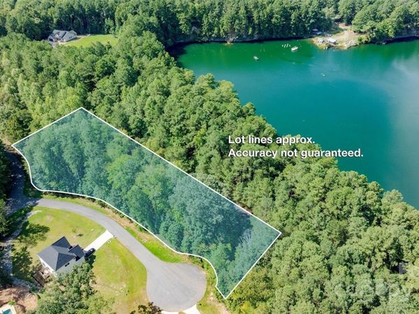 105 Quiet Trail, Mooresville, NC 28117