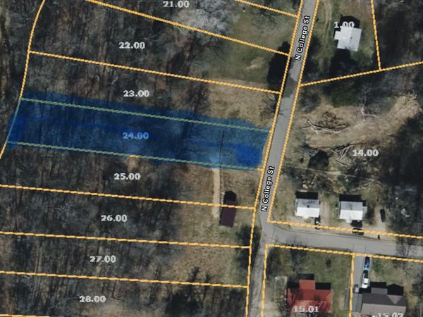 0 N College St, Red Boiling Springs, TN 37150