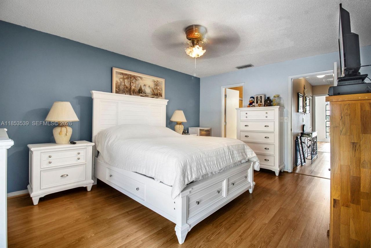 9351 NW 14th Ct, Unit 247, Pembroke Pines, FL 33024 Photo