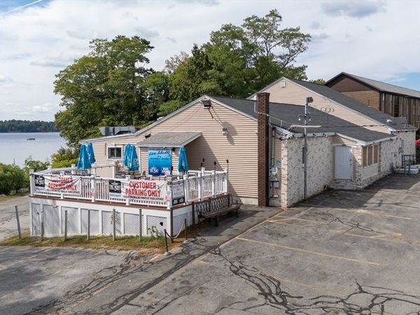 294 Tyngsboro Rd, Dracut, MA 01826