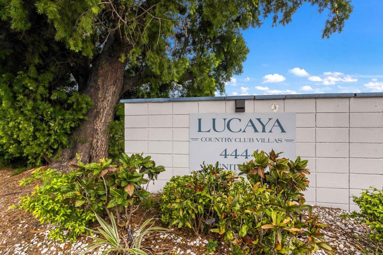 4444 Swift Road, Unit 4, Sarasota, FL 34231 Photo
