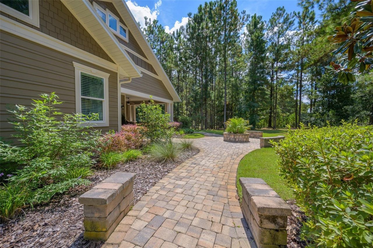 10117 NW 132 Drive, Alachua, FL 32615 Photo