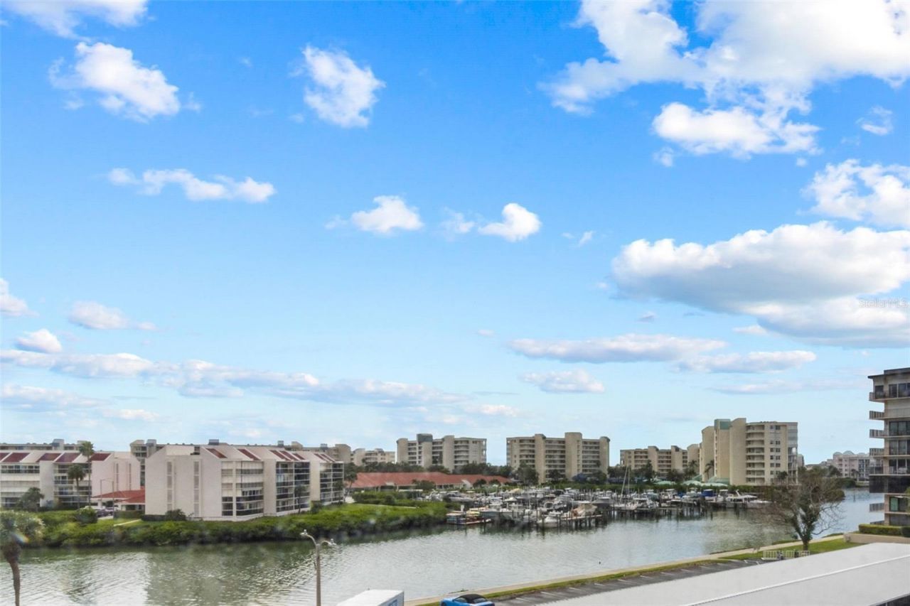 7400 Sun Island Drive S, Unit 412, South Pasadena, FL 33707 Photo