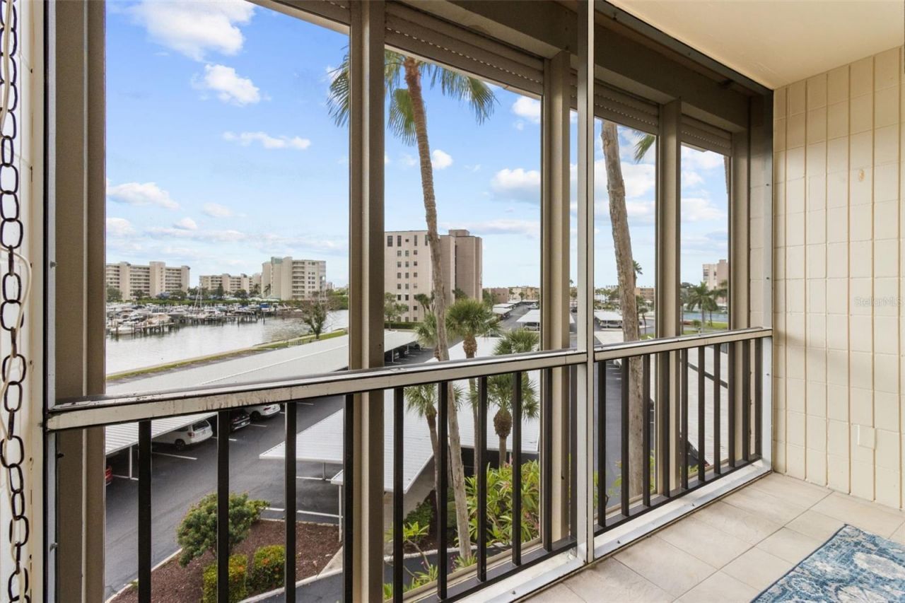 7400 Sun Island Drive S, Unit 412, South Pasadena, FL 33707 Photo