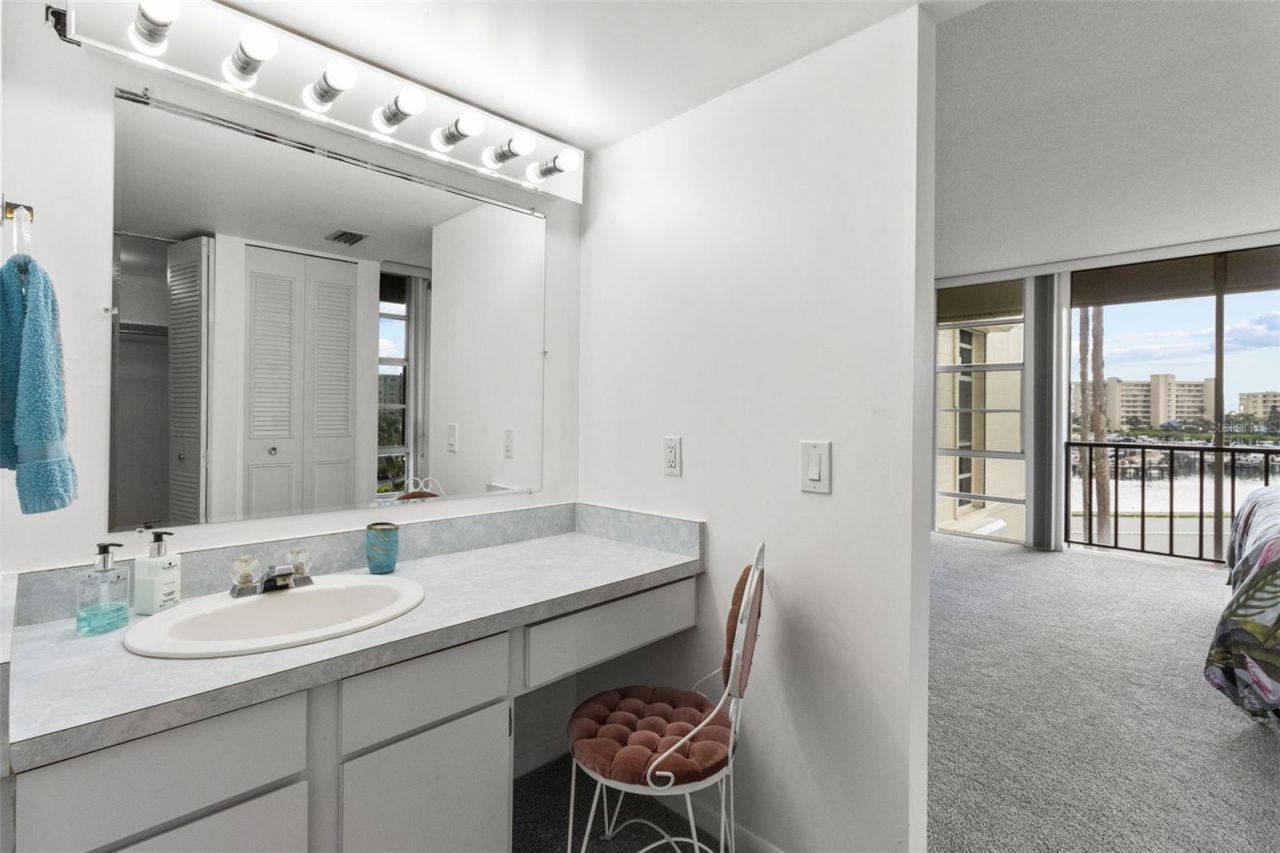 7400 Sun Island Drive S, Unit 412, South Pasadena, FL 33707 Photo