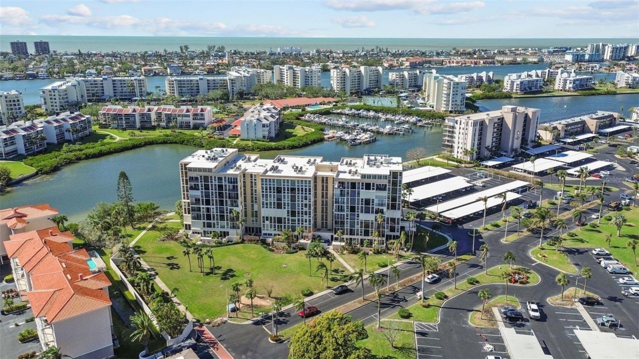 7400 Sun Island Drive S, Unit 412, South Pasadena, FL 33707 Photo