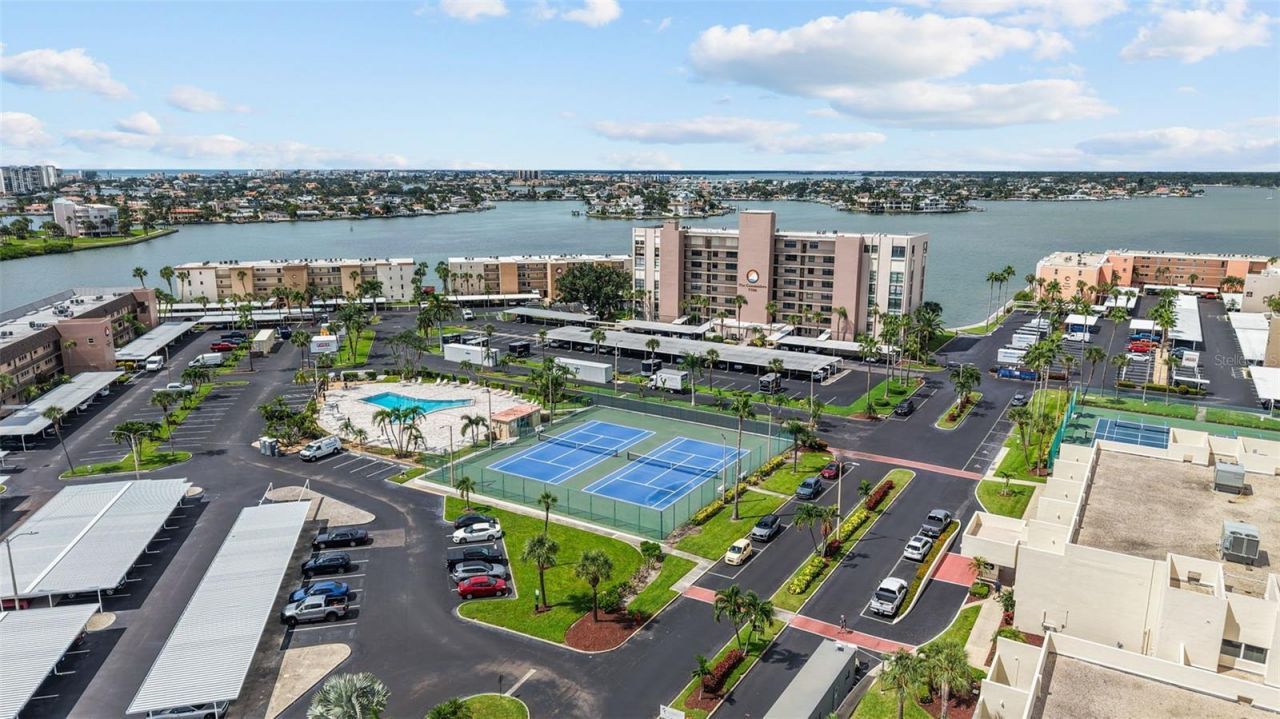 7400 Sun Island Drive S, Unit 412, South Pasadena, FL 33707 Photo