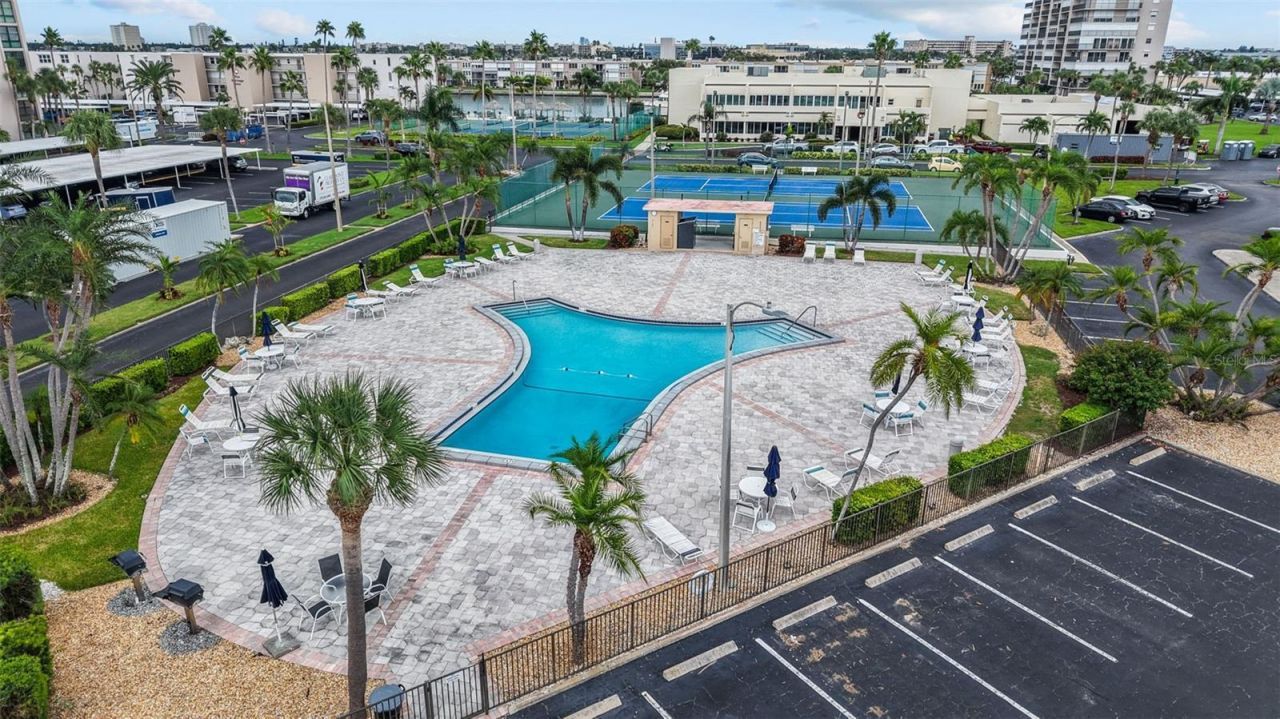 7400 Sun Island Drive S, Unit 412, South Pasadena, FL 33707 Photo