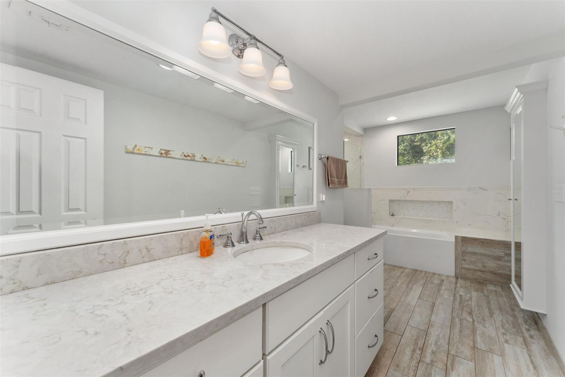 115 Flora Terrace, Florahome, FL 32640 Photo