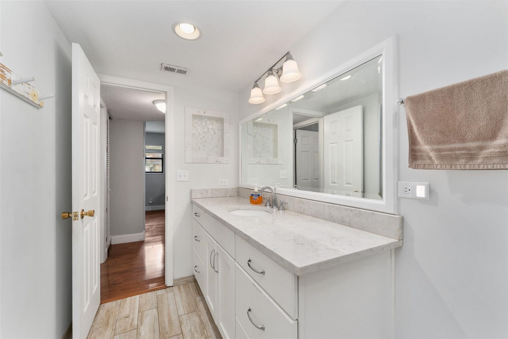 115 Flora Terrace, Florahome, FL 32640 Photo