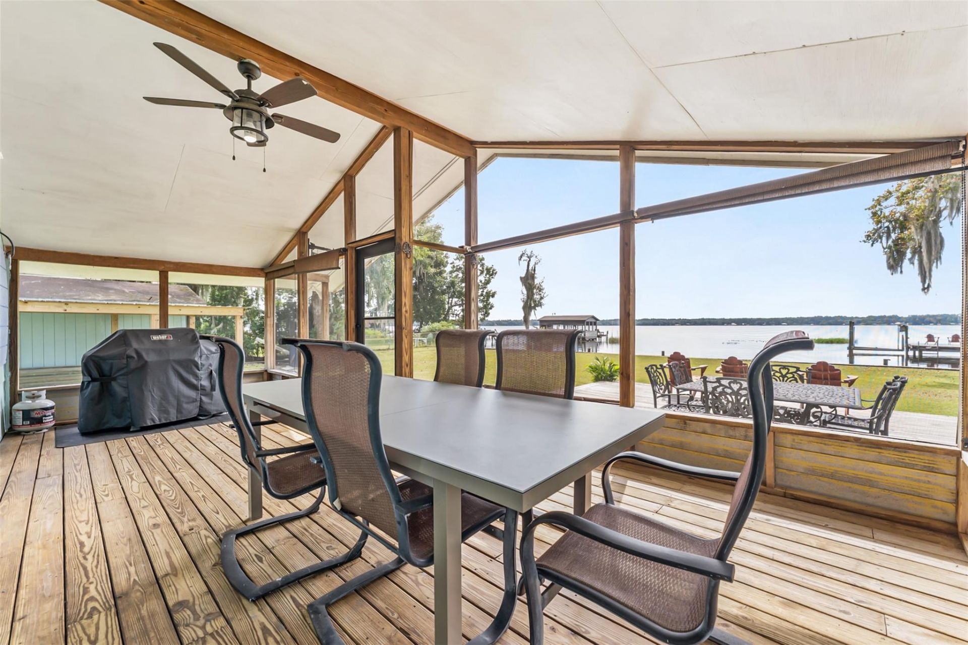 115 Flora Terrace, Florahome, FL 32640 Photo