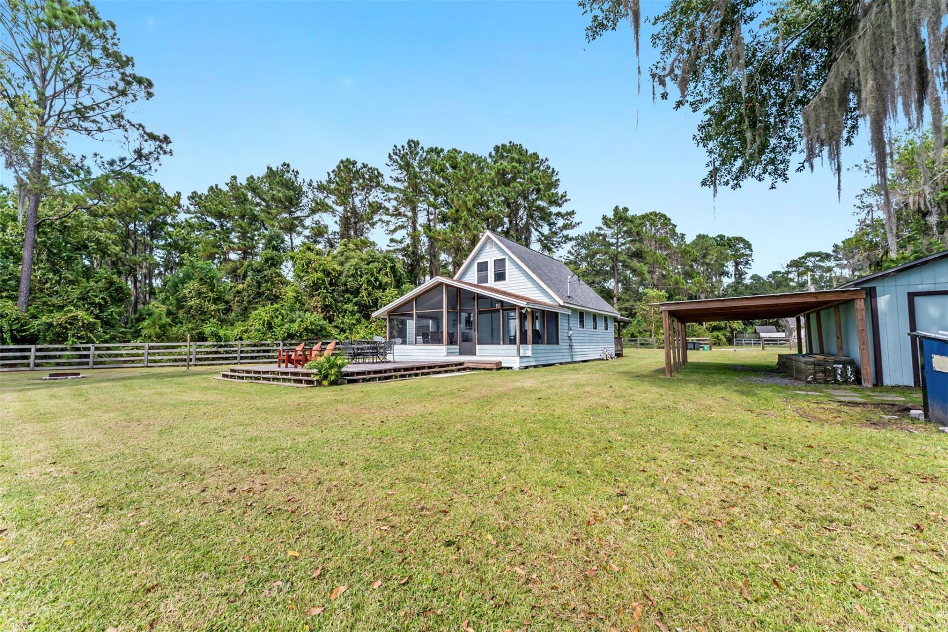 115 Flora Terrace, Florahome, FL 32640 Photo