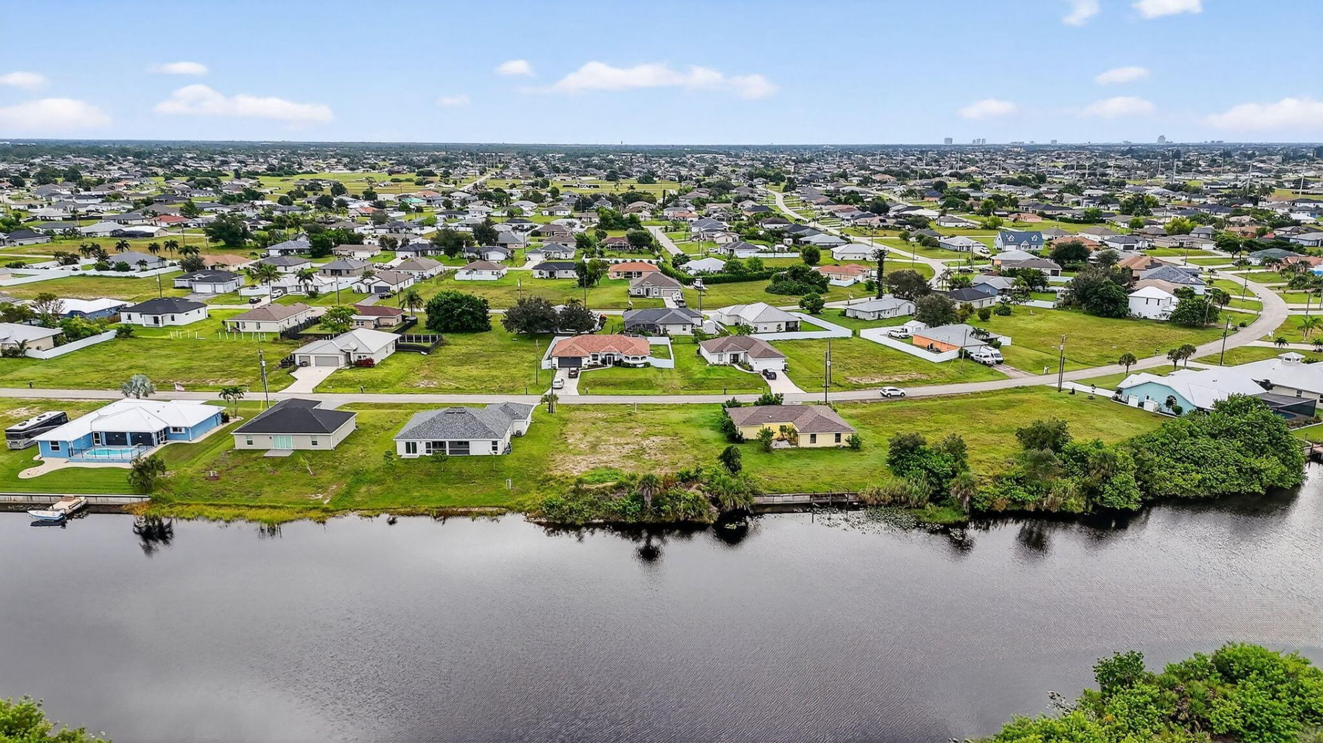 2616 NW 4th Place, Cape Coral, FL 33993 Photo