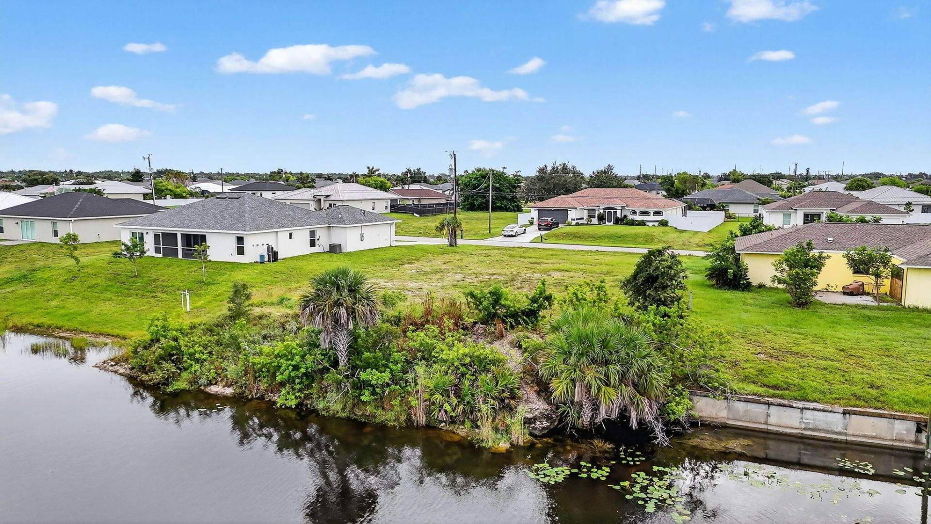 2616 NW 4th Place, Cape Coral, FL 33993 Photo