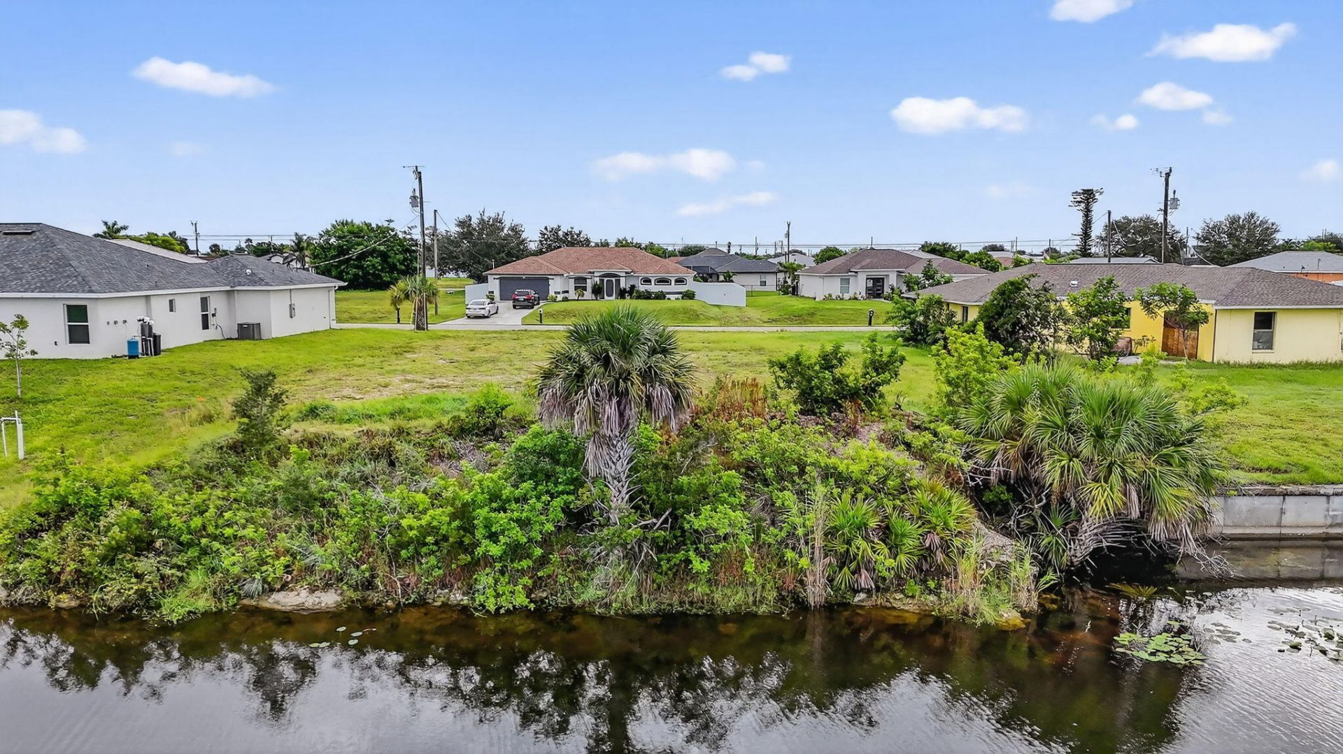 2616 NW 4th Place, Cape Coral, FL 33993 Photo