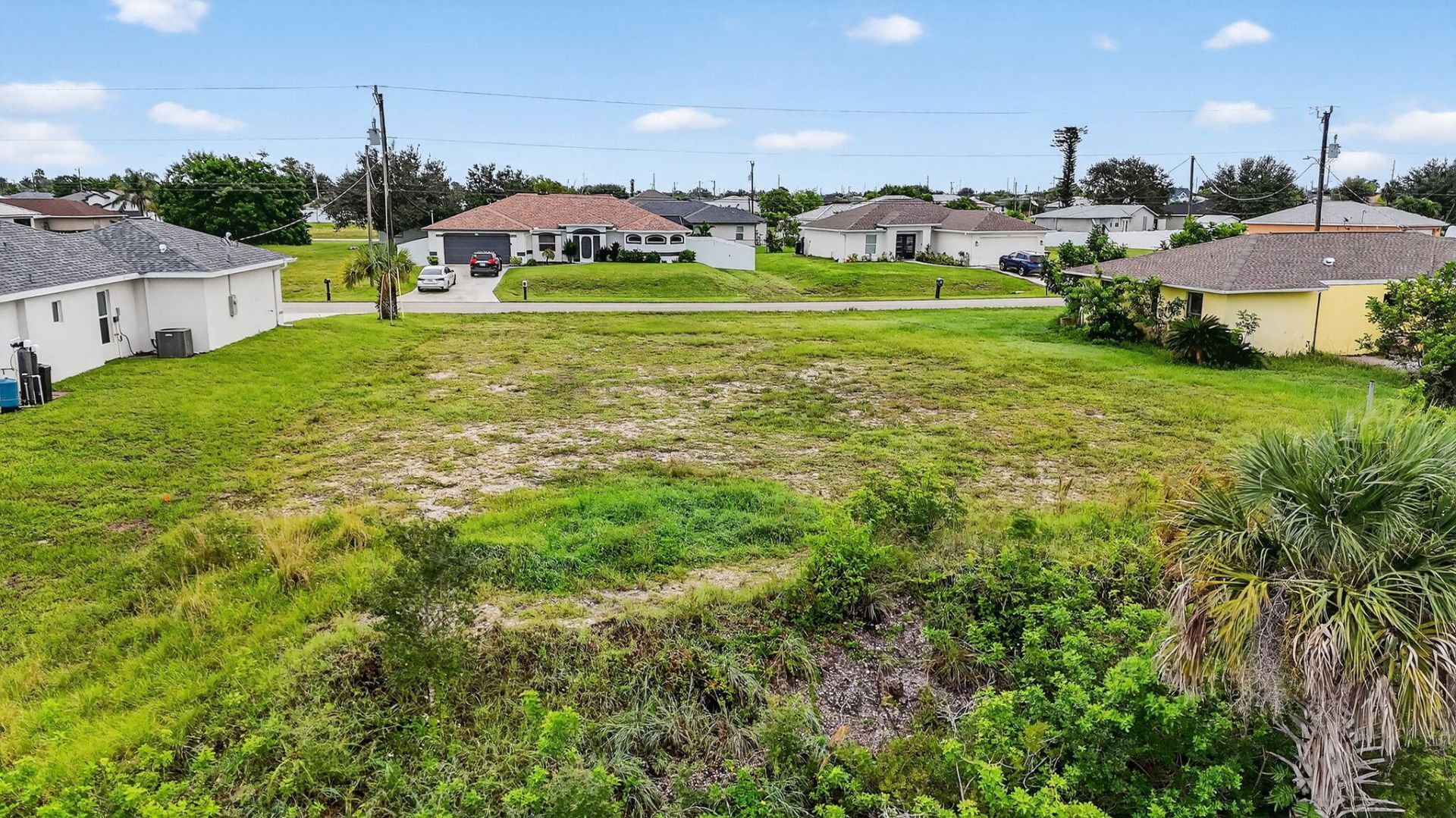 2616 NW 4th Place, Cape Coral, FL 33993 Photo