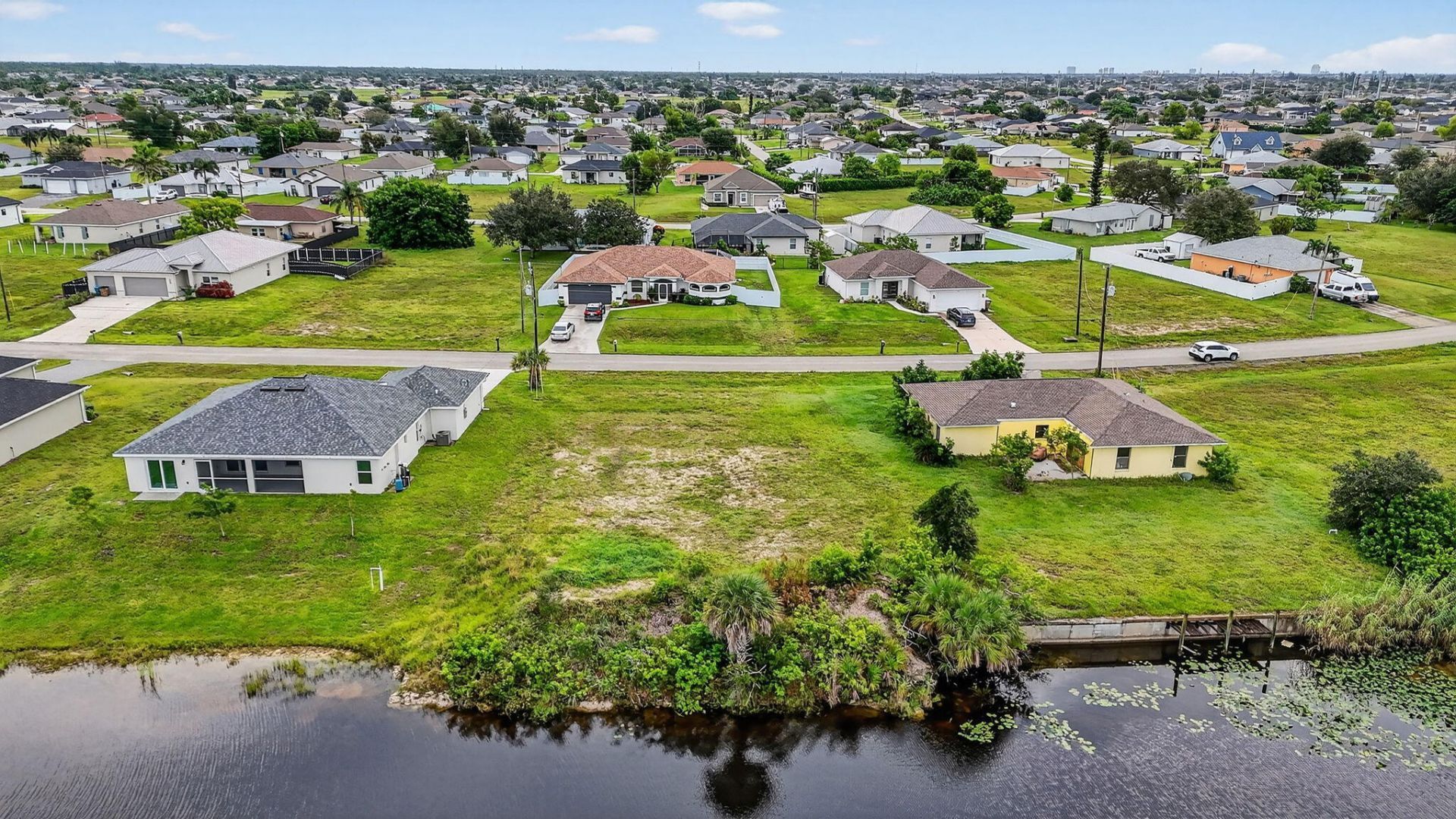 2616 NW 4th Place, Cape Coral, FL 33993 Photo