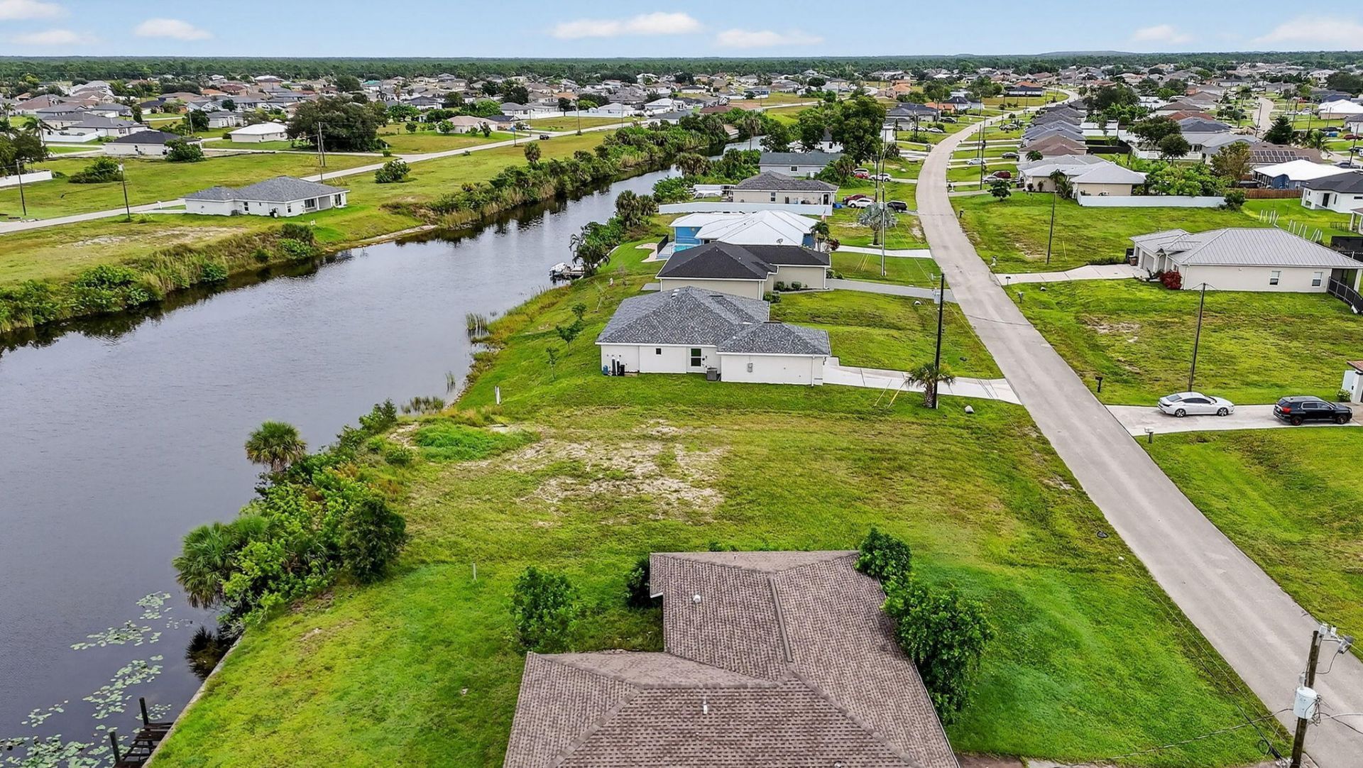 2616 NW 4th Place, Cape Coral, FL 33993 Photo