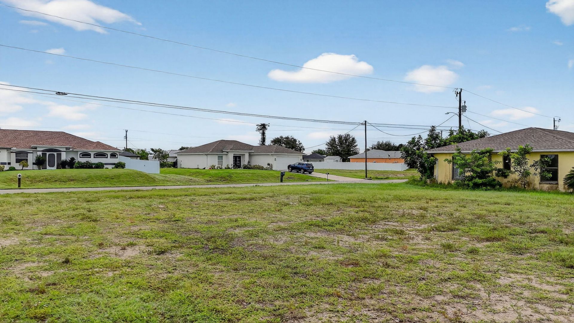 2616 NW 4th Place, Cape Coral, FL 33993 Photo