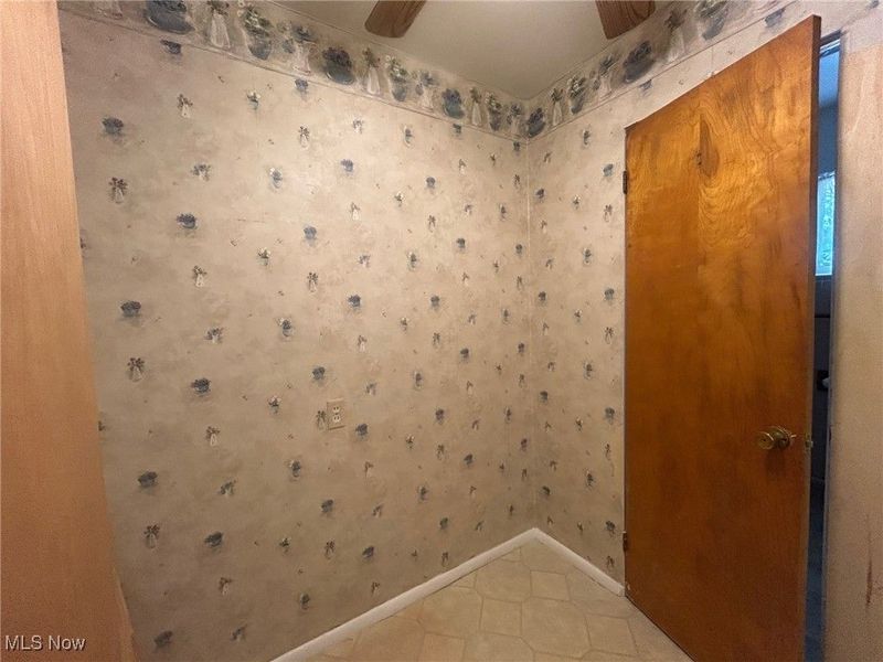 61 Leicester Drive, Akron, OH 44319 Photo 16