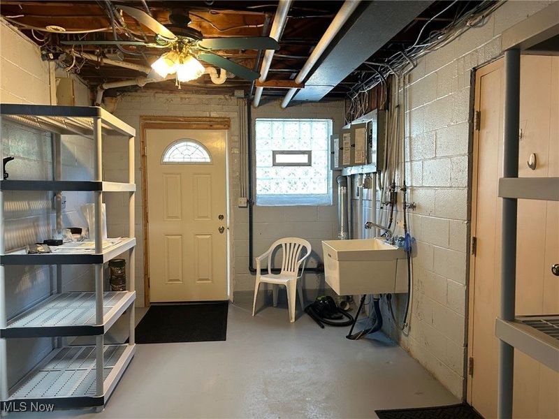 61 Leicester Drive, Akron, OH 44319 Photo 30