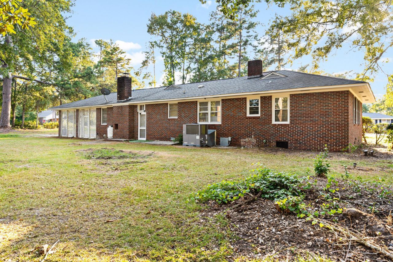 377 Washington Street Photo 4