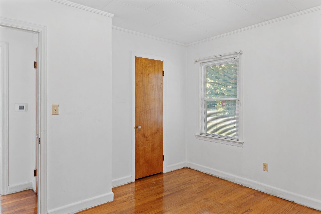 377 Washington Street Photo 8