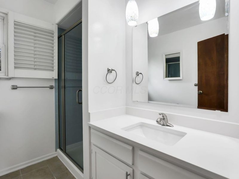 1558 Denbigh Drive, Columbus, OH 43220 Photo 24