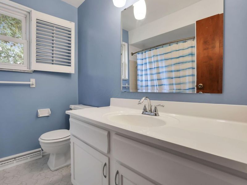 1558 Denbigh Drive, Columbus, OH 43220 Photo 27