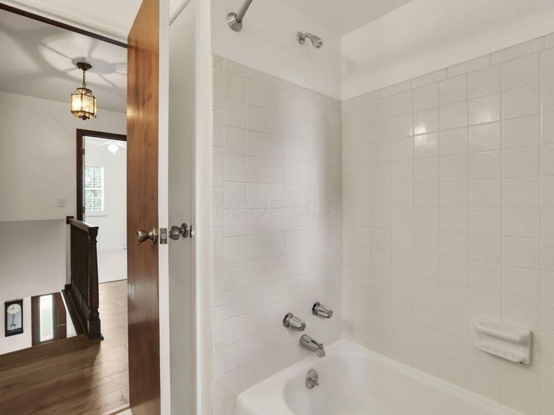 1558 Denbigh Drive, Columbus, OH 43220 Photo 29