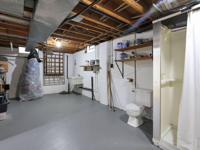 1558 Denbigh Drive, Columbus, OH 43220 Photo 41