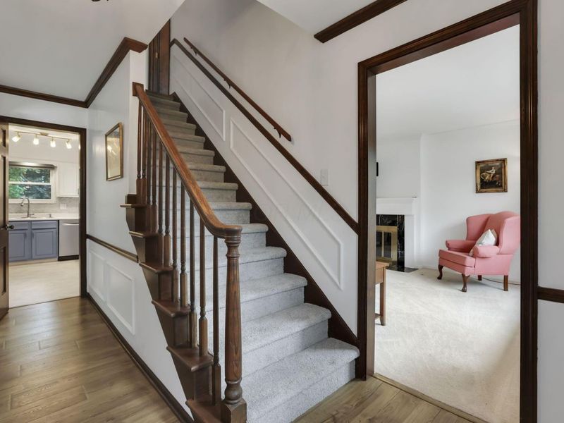 1558 Denbigh Drive, Columbus, OH 43220 Photo 5