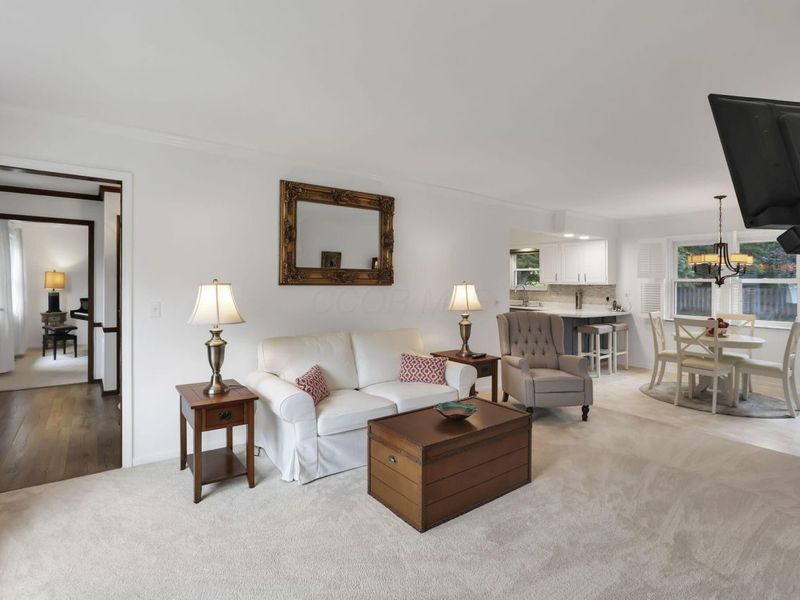 1558 Denbigh Drive, Columbus, OH 43220 Photo 7