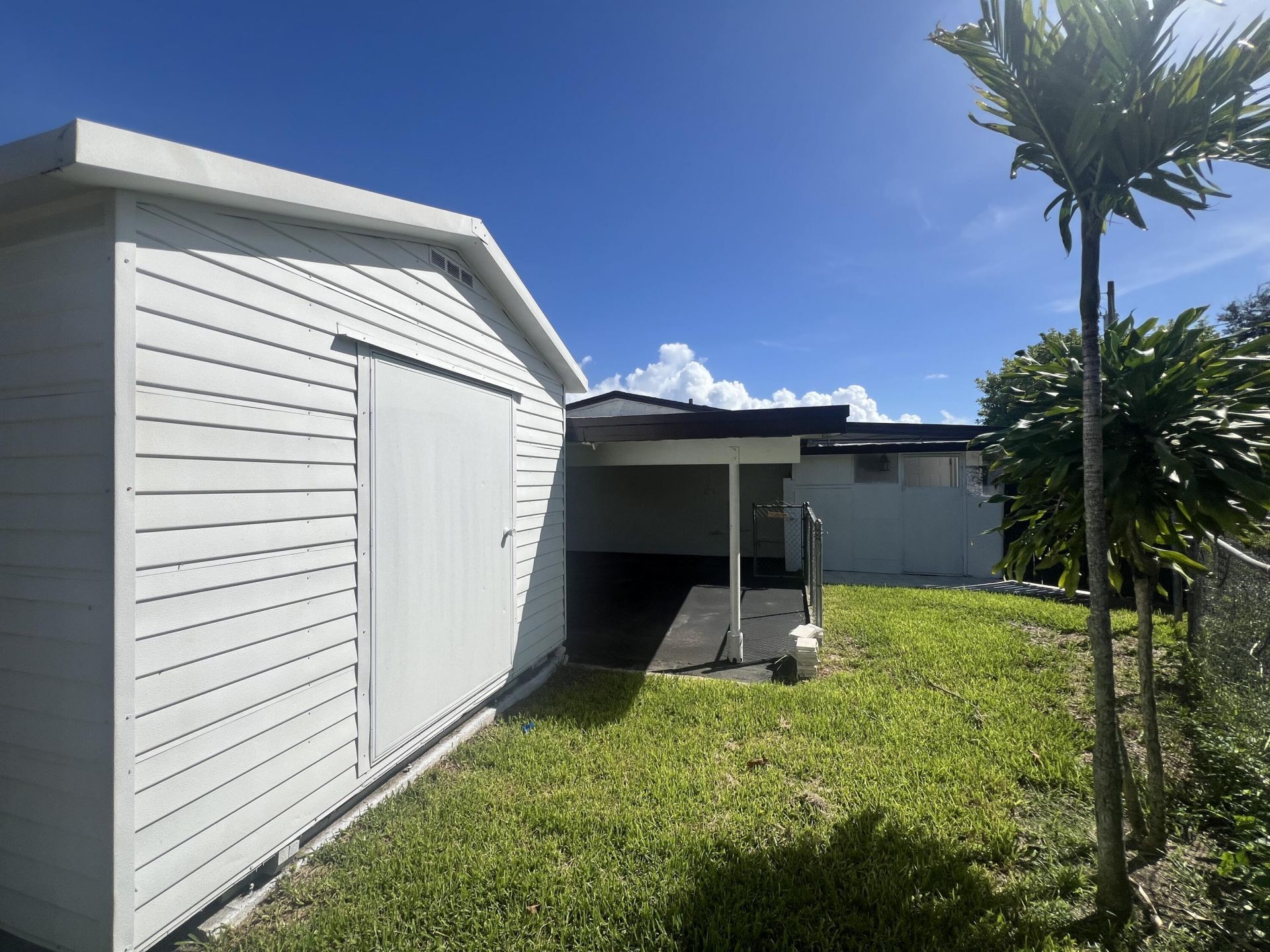 1319 Crest Drive, Lake Worth Beach, FL 33461 Photo