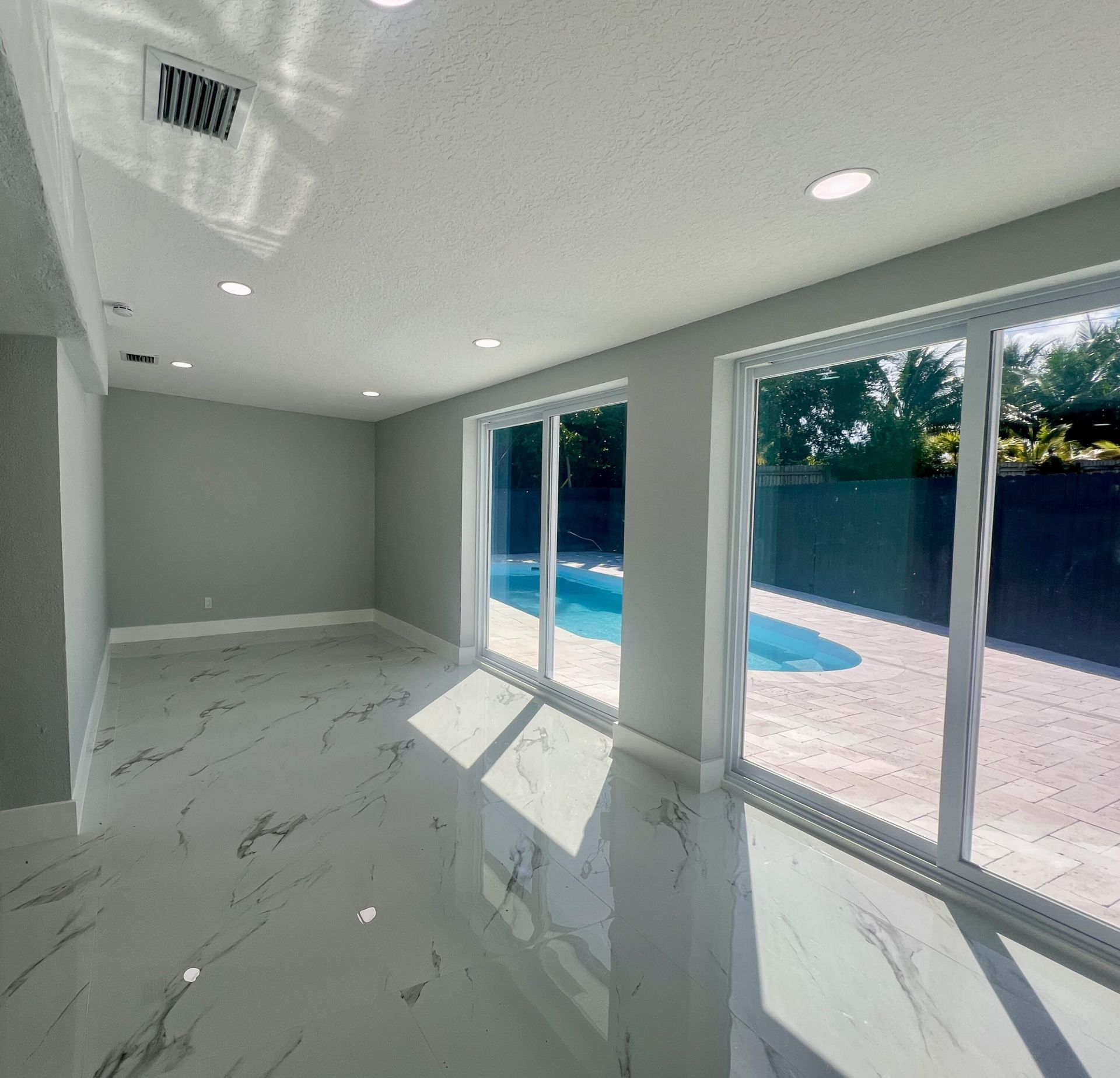 1319 Crest Drive, Lake Worth Beach, FL 33461 Photo