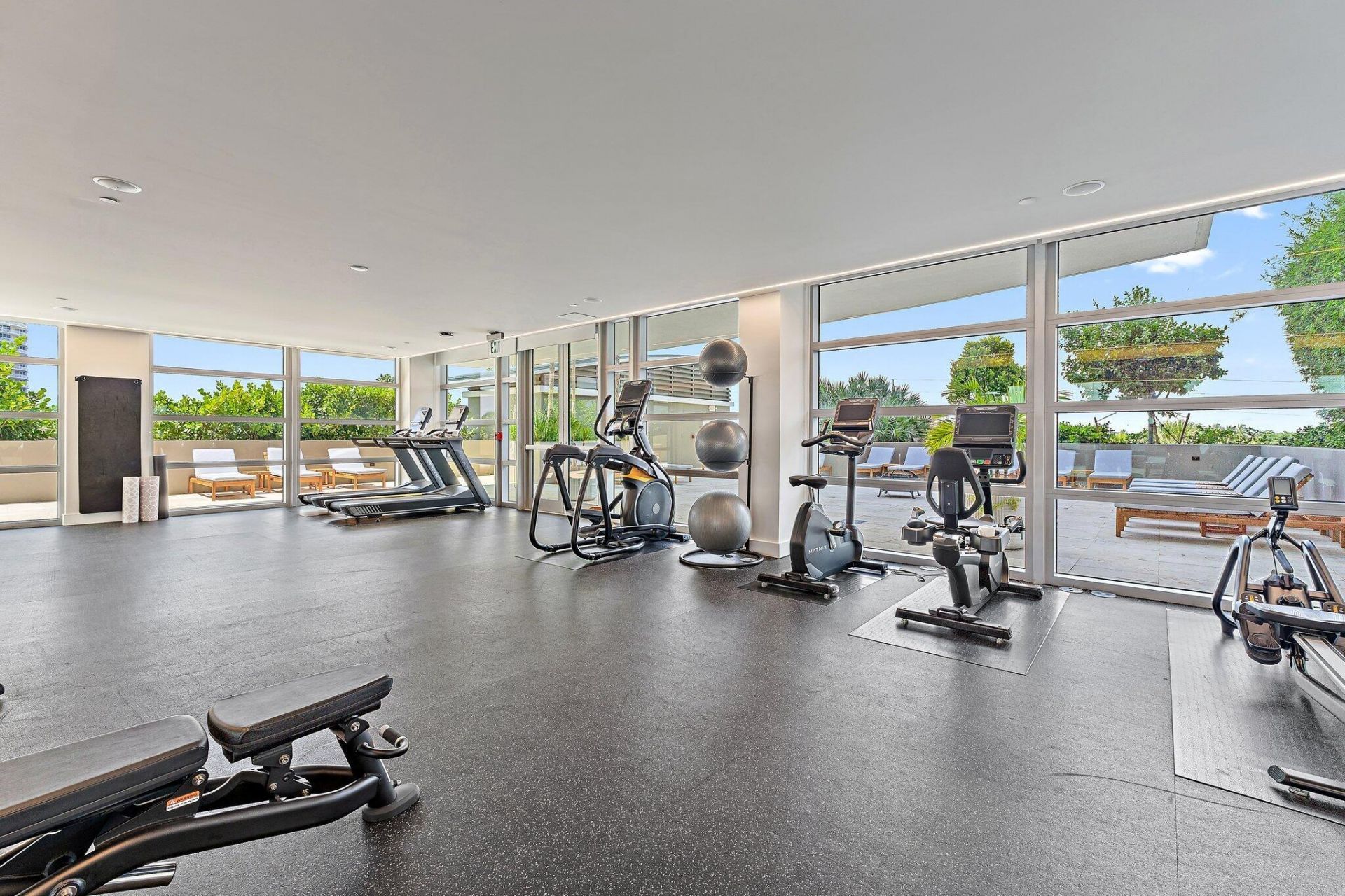3100 N Ocean, Unit H1603, Singer Island, FL 33404 Photo