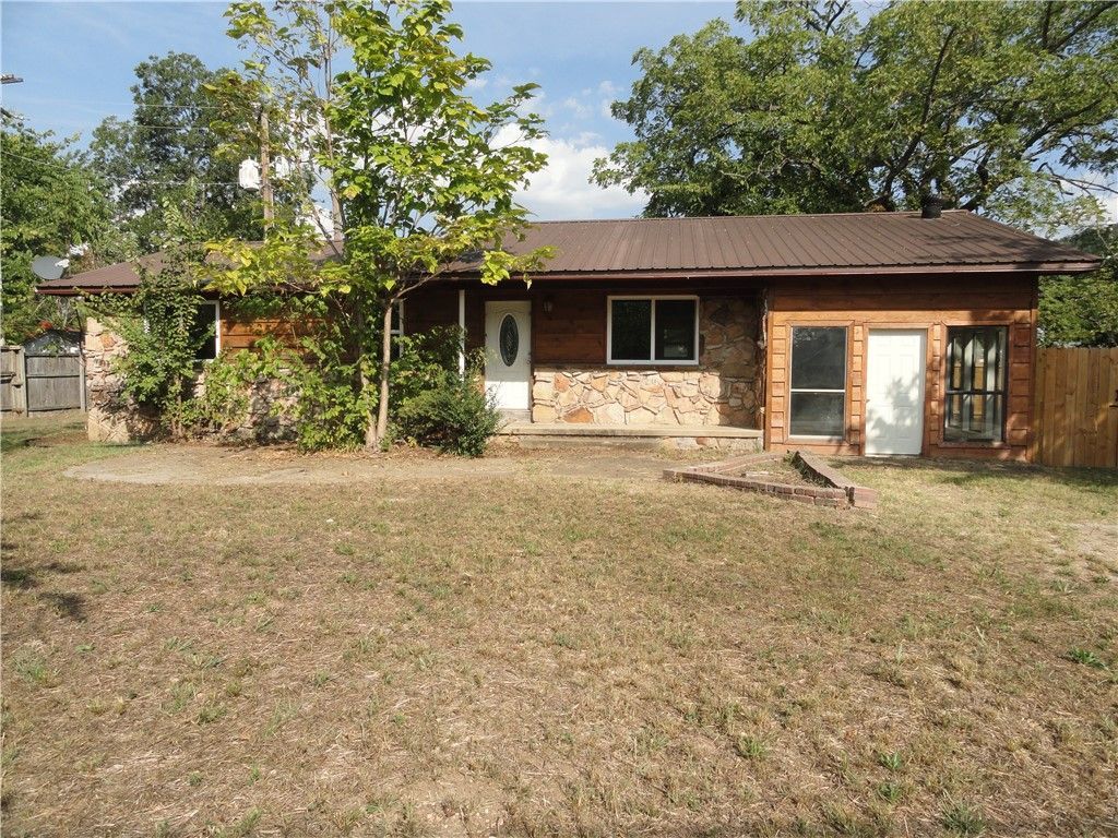 203 Range Street, Marshall, AR 72650 Main Photo