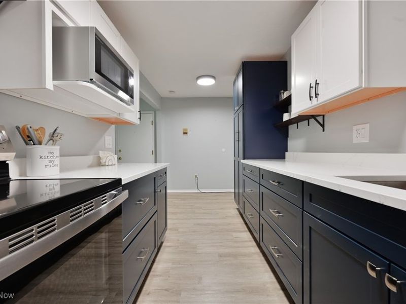 1670 Cedarwood Drive, Unit 148, Westlake, OH 44145 Photo 11