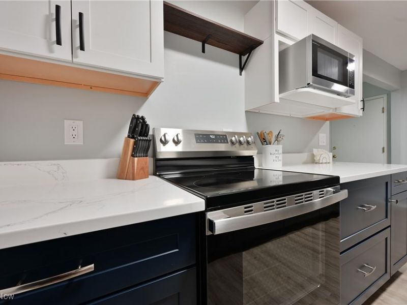 1670 Cedarwood Drive, Unit 148, Westlake, OH 44145 Photo 12