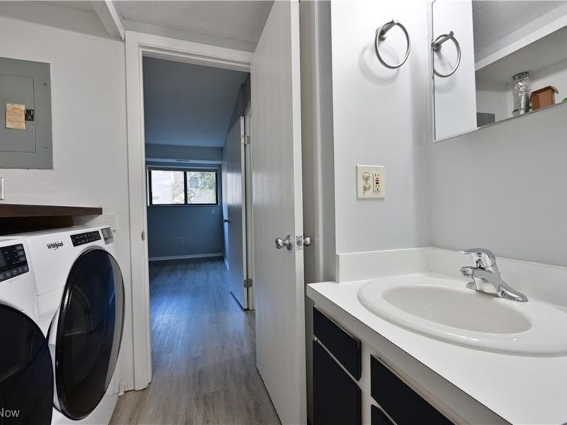 1670 Cedarwood Drive, Unit 148, Westlake, OH 44145 Photo 25