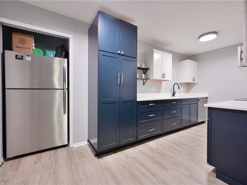 1670 Cedarwood Drive, Unit 148, Westlake, OH 44145 Photo 4