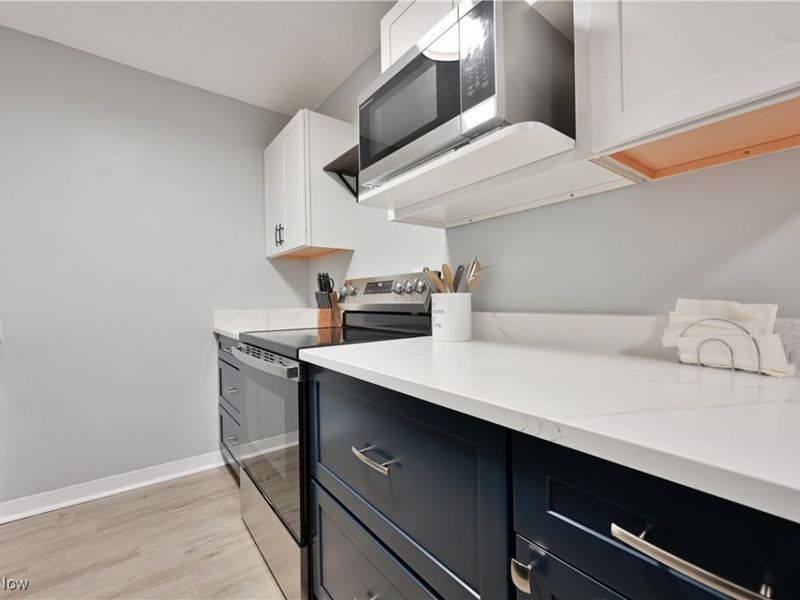 1670 Cedarwood Drive, Unit 148, Westlake, OH 44145 Photo 9