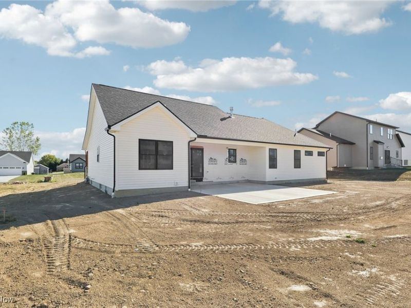 4035 Shelly Lynn Drive, New Middletown, OH 44442 Photo 35