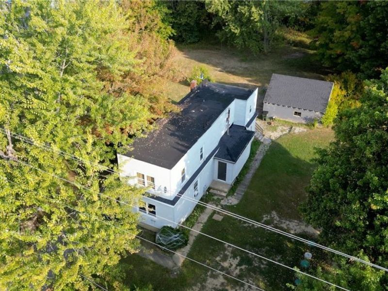 83 Maple Drive, Newton Falls, OH 44444 Photo 4