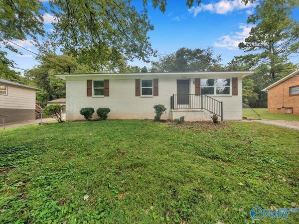 2710 Monticello Drive NW, Huntsville, AL 35810