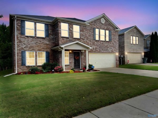 222 Laramie Circle NW, Madison, AL 35757