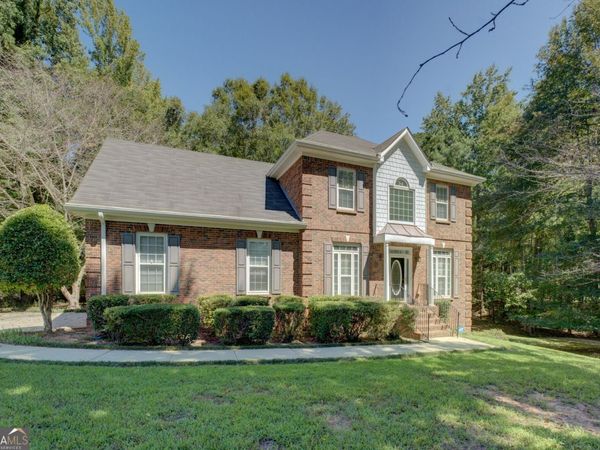 125 Blue Grass Court, Oxford, GA 30054