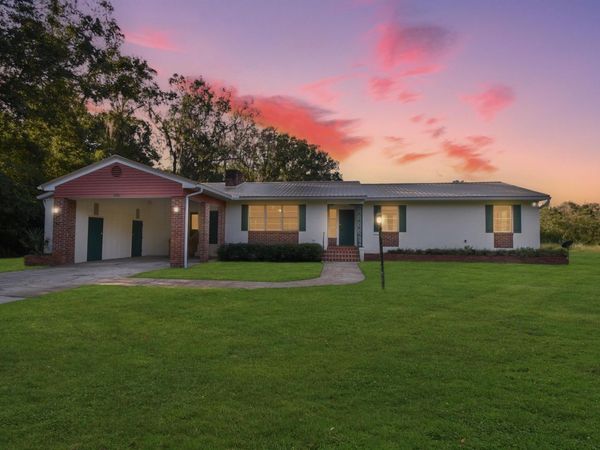 105 W Vivian Drive, Hastings, FL 32145